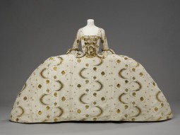 euroepana fashion mantua victoria and albert museum