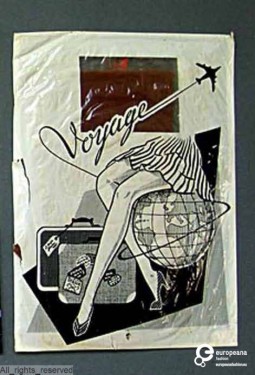 Pair of nylon stockings in packaging. "Voyage". 1955/1965. Courtesy of ModeMuseum Provincie Antwerpen. All rights reserved