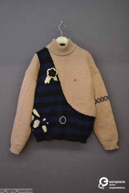 Sweater by Walter Van Beirendonck, A/W 1987-88. Courtesy MoMu - Fashion Museum Antwerp, all rights reserved.