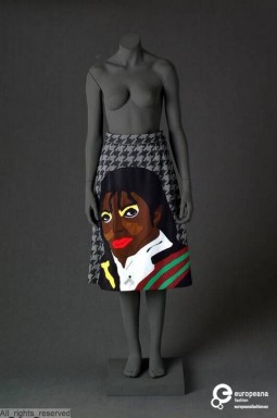 Skirt with a portrait of Michael Jackson, designed by Bernhard Willhelm, 2000. Courtesy MoMu - ModeMuseum Provincie Antwerpen, all rights reserved.